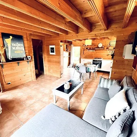 Holiday home Maison En Bois En 2eme Ligne Gujan-Mestras
